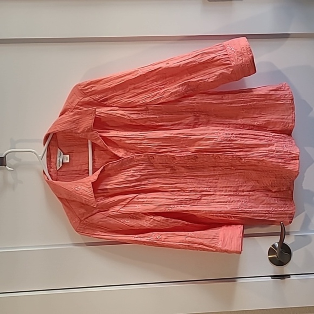 Christopher & Banks Long Sleeved Coral Button Down Dress Shirt | Size Large